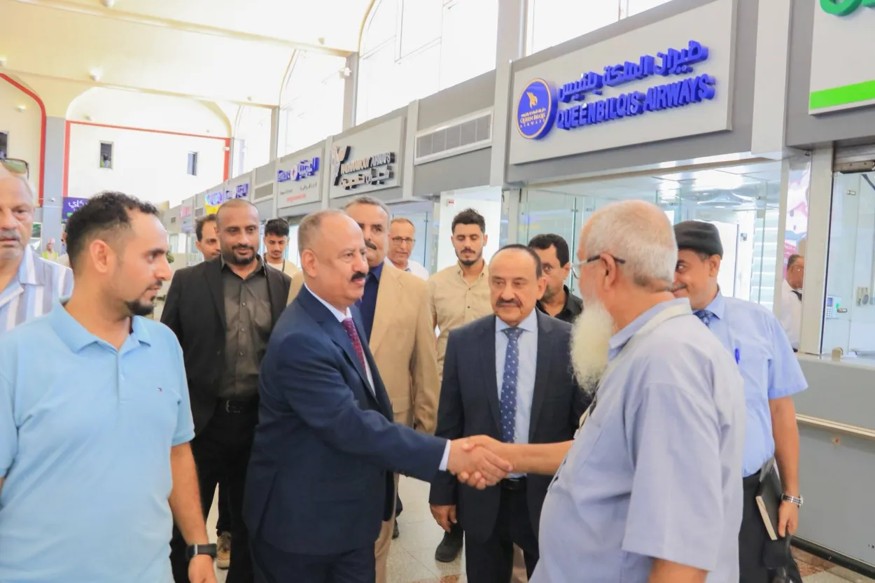 وزير النقل: "اليمنية" تواجه تحديات استثنائية كغيرها من شركات الطيران وتحميلها أزمة الوقود "غير دقيق"