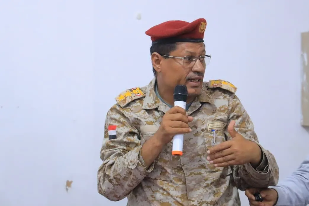  العقيد البحر لـ"الهدهد": تعزيزات حوثية وتحصينات جديدة بتعز تحسباً لهجوم حكومي محتمل