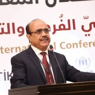 العمراني: الأحمدي أخطأ في شهادته عن سقوط صنعاء وكرر معلومات غير صحيحة عن هادي