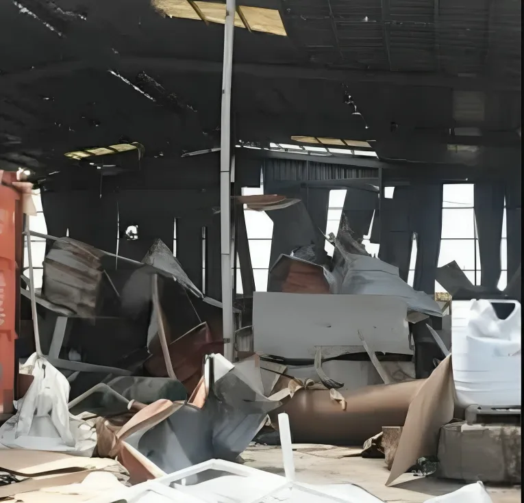 ضحايا مدنيين بقصف حوثي على مطعم غربي تعز.. ومقتل قيادي بارز بالجماعة