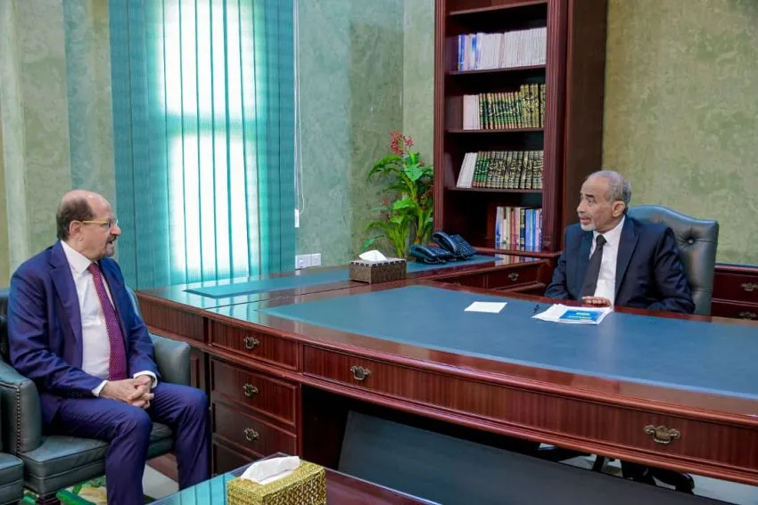 محمود الصبيحي وشائع الزنداني 