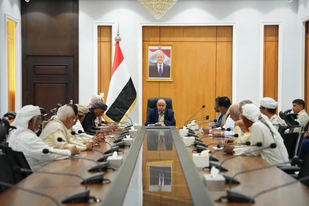 الاجتماع بعد يوم من التوتر في المكلا 