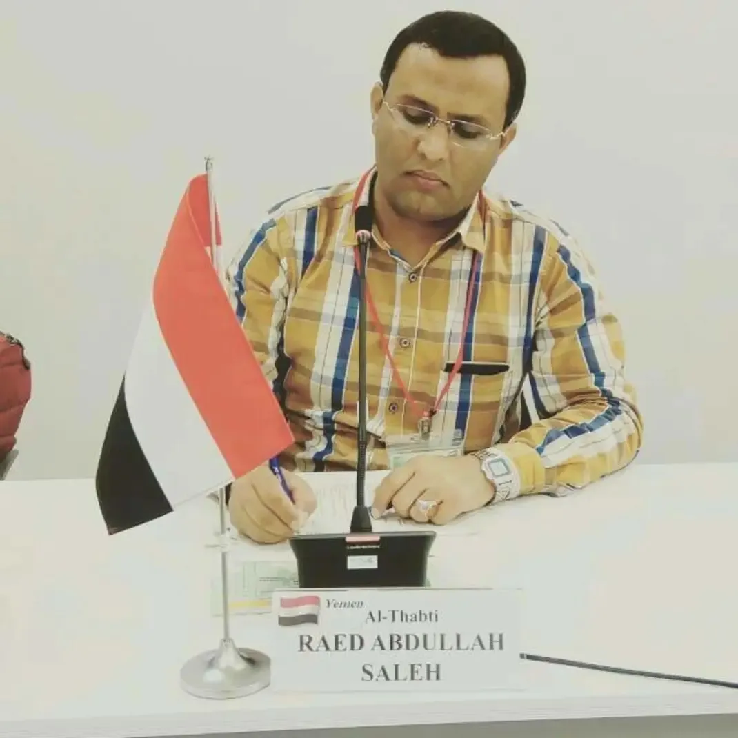 خبير اتصالات يدعو للتحقيق في تجميد مشروع الاتصالات العسكرية بعد الهجوم الحوثي على معسكرات الجيش