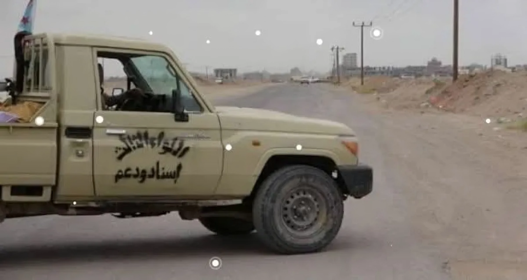 اغتيال ضابط في "الحزام الأمني" برصاص مسلحين يُعتقد انتماؤهم لـ"القاعدة" في أبين