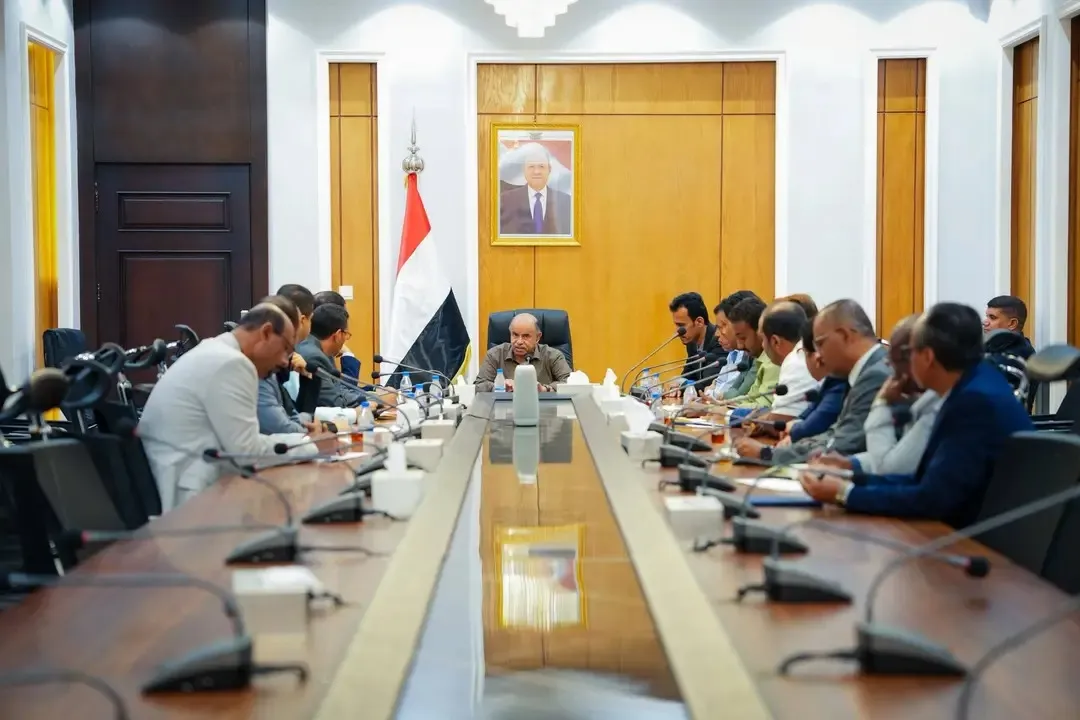 الخنبشي يوجه برفع الجاهزية في حضرموت وتعزيز الاستعداد لمواجهة الطوارئ