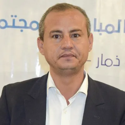 الصحفي فؤاد النهاري