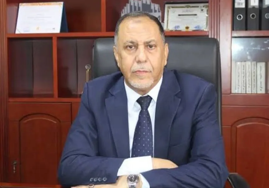 وزير الصناعة والتجارة اليمني "محمد حزام الأشول"