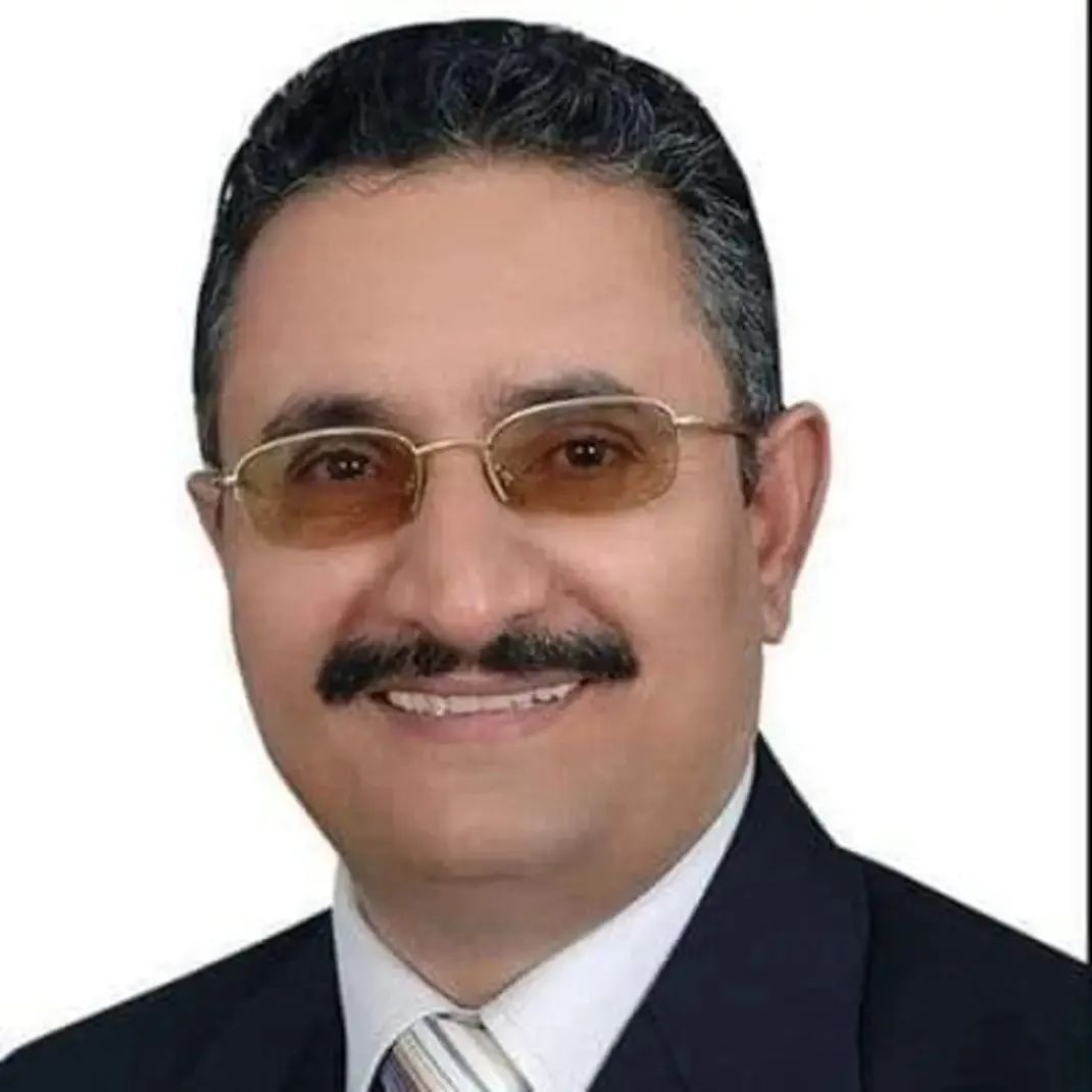الأكاديمي يحيى الريوي يروي 2ا من الانتظار: مدير مكتب العليمي والحكومة يتبادلان الكرة بشأن حقوقي التائهة