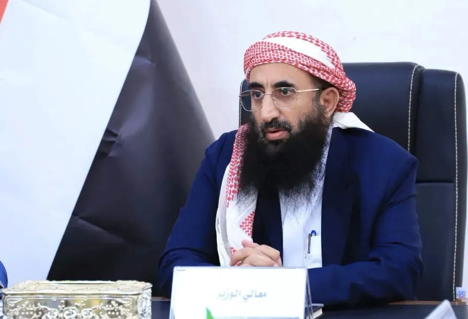 "مكة والنازحون والجيش".. الأوقاف اليمنية تحدد 3 رسائل لخطباء الجمعة