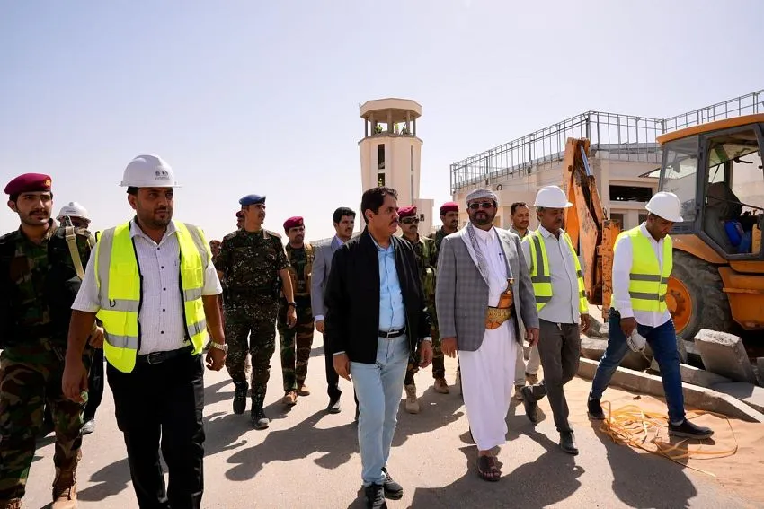  "العرادة" يتفقد مشروع مطار مأرب الدولي ويؤكد قرب استكماله لخدمة اليمنيين