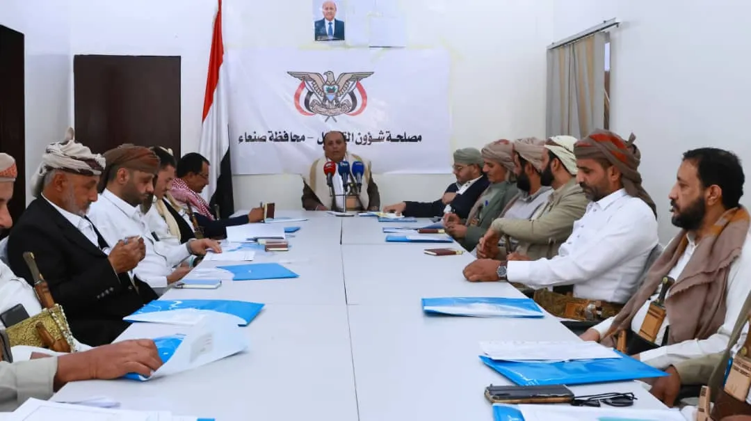 مشائخ قبائل صنعاء يؤكدون وقوفهم مع القيادة الشرعية ويدعون لمواجهة مشروع الحوثي