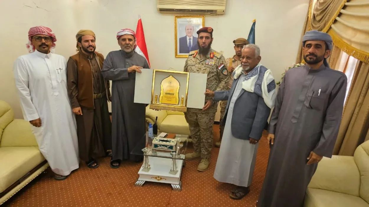 جانب من تكريم قائد قوات الطوارئ بحضرموت 