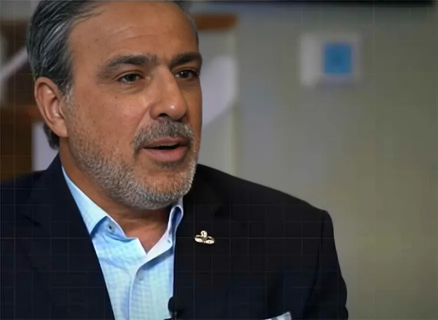 ملحق عسكري أميركي سابق في الرياض يكشف عرض "صالح" الأخير قبل الحرب.. ما دور "أحمد علي" ولماذا رفضته السعودية؟