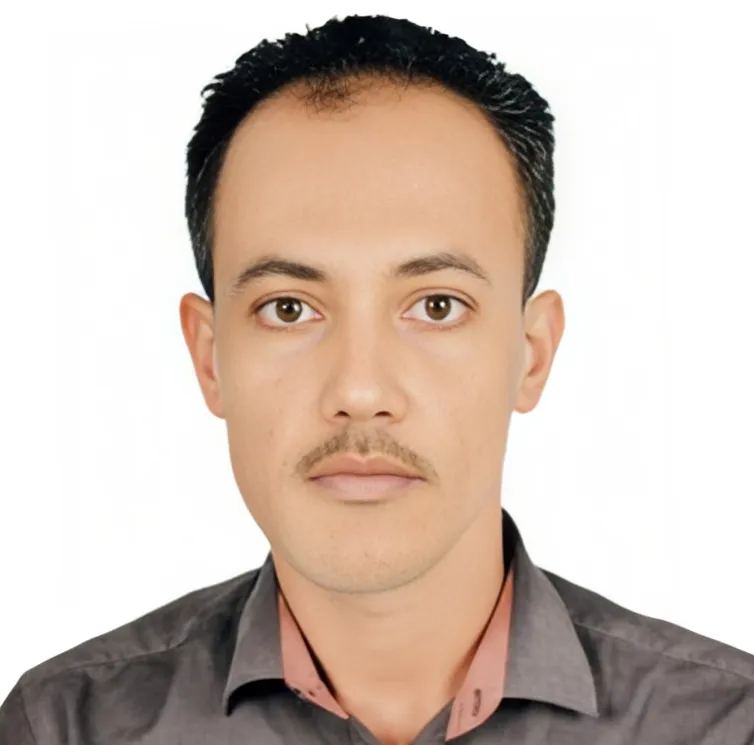 معتقل في سجون طارق صالح 