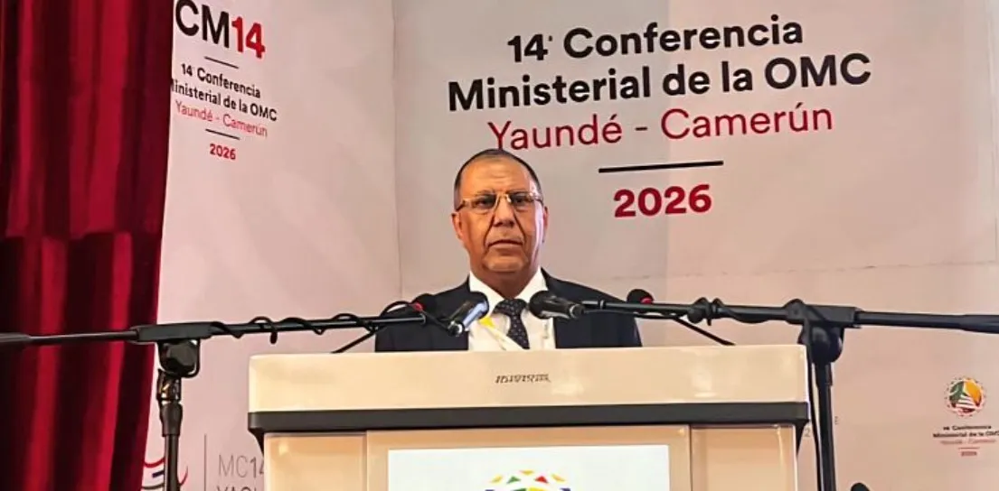 وزير الصناعة والتجارة اليمني "محمد حزام الأشول"