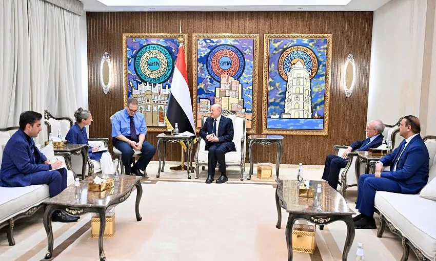 "رشاد العليمي" يعول على دعم أوروبي أكبر لمأرب ويطالب بإجراءات أكثر حزماً لردع الحوثيين