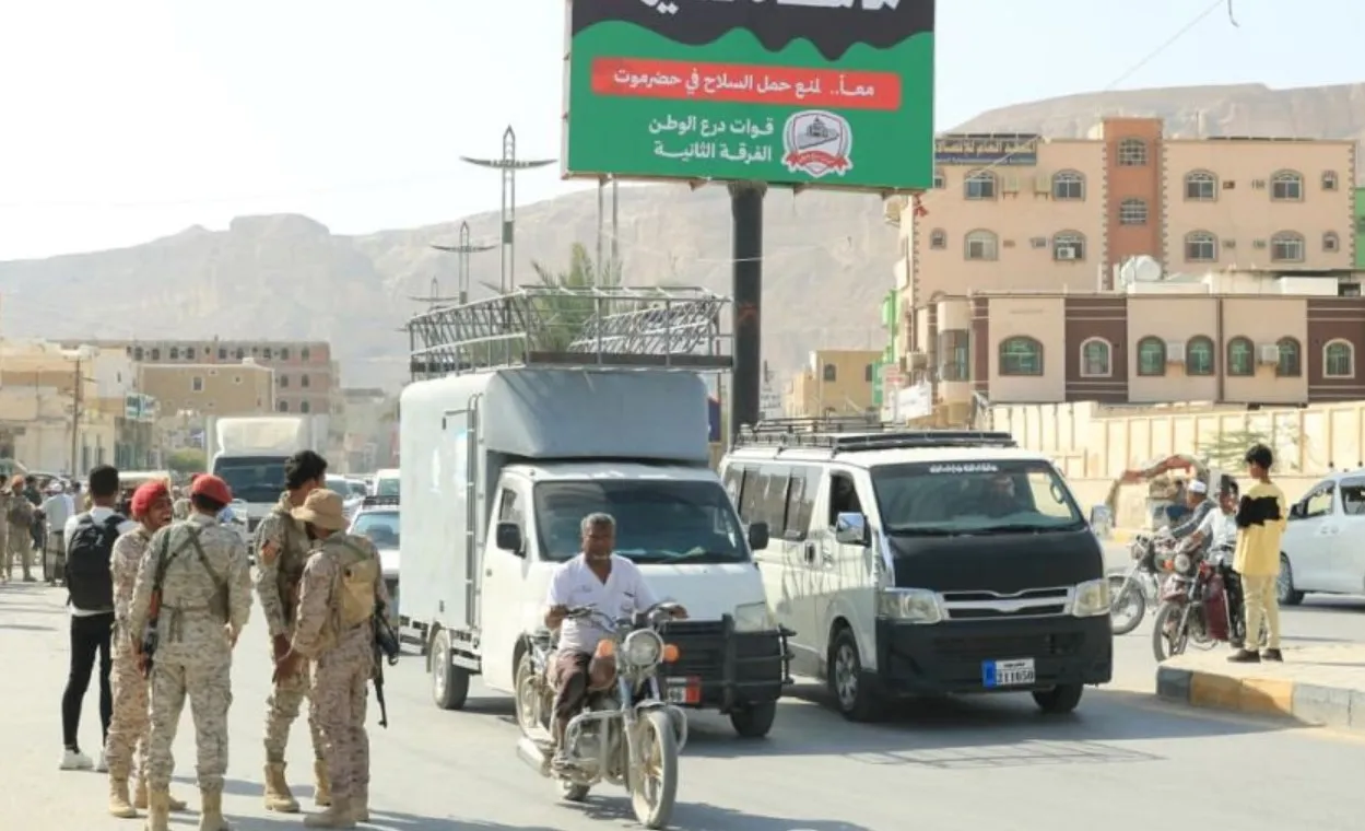 من انتشار عسكري لمنع حمل السلاح في سيئون بحضرموت 